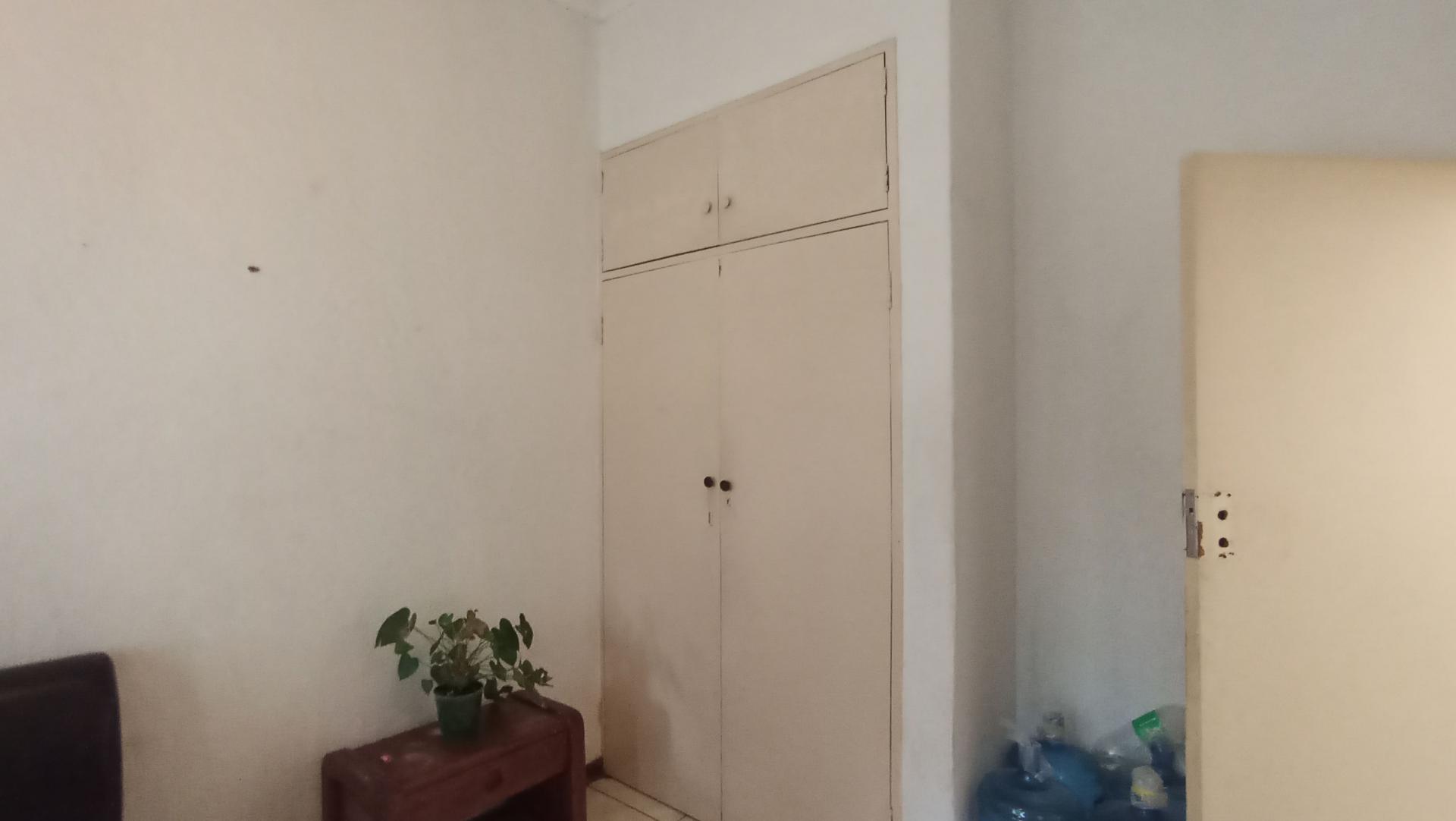 Bed Room 3 - 12 square meters of property in Windsor East