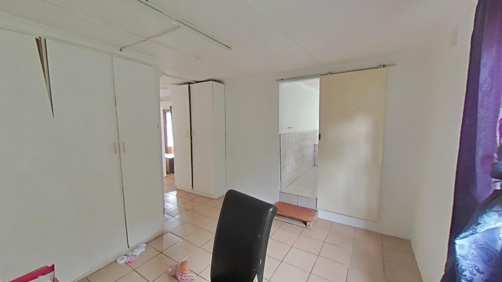 Bed Room 2 - 16 square meters of property in Prestbury