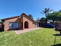 4 Bedroom 2 Bathroom House for Sale for sale in Theescombe AH