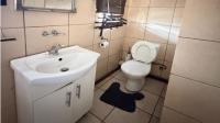 Bathroom 2 of property in Emalahleni (Witbank) 