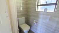 Guest Toilet - 2 square meters of property in Athlone