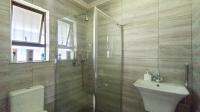 Bathroom 1 - 10 square meters of property in Athlone