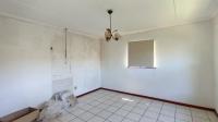 Flatlet - 19 square meters of property in Athlone