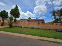 3 Bedroom 2 Bathroom House for Sale for sale in Lenasia South