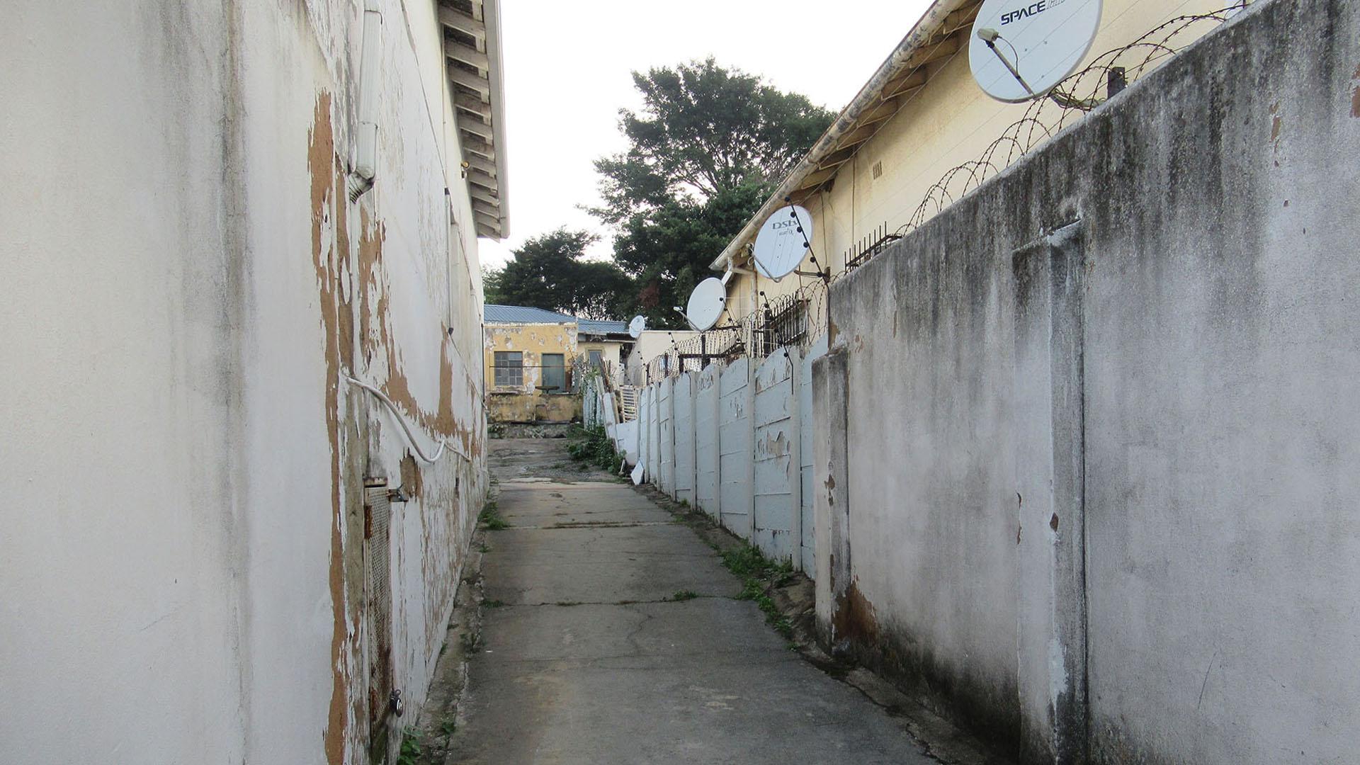 Backyard of property in Orange Grove
