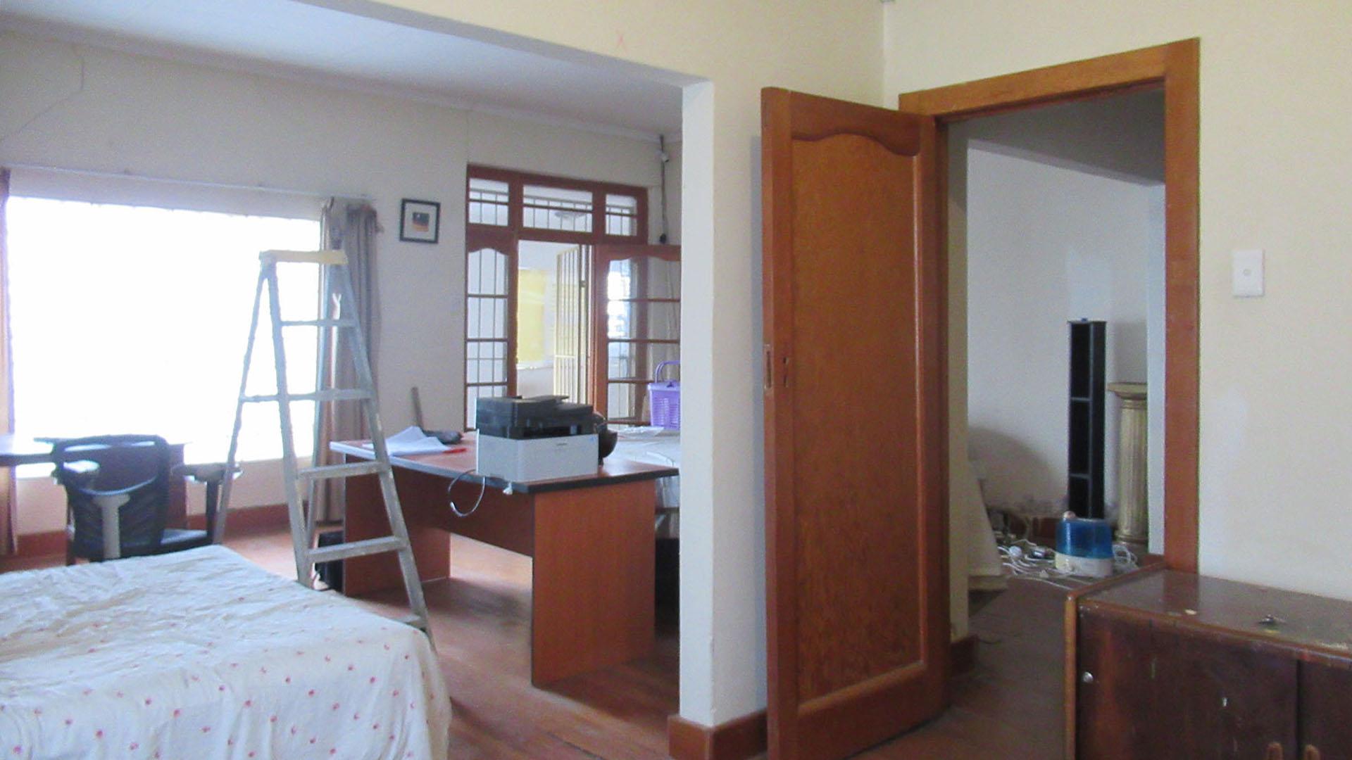 Dining Room - 11 square meters of property in Orange Grove