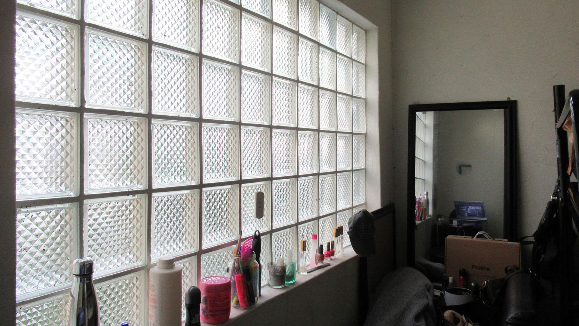 Bed Room 5+ - 61 square meters of property in Orange Grove