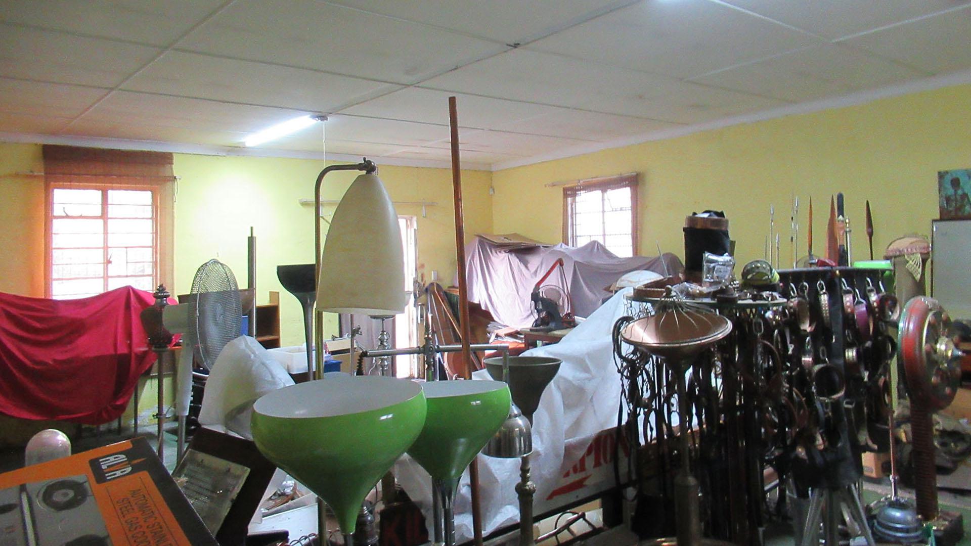 Bed Room 5+ - 61 square meters of property in Orange Grove