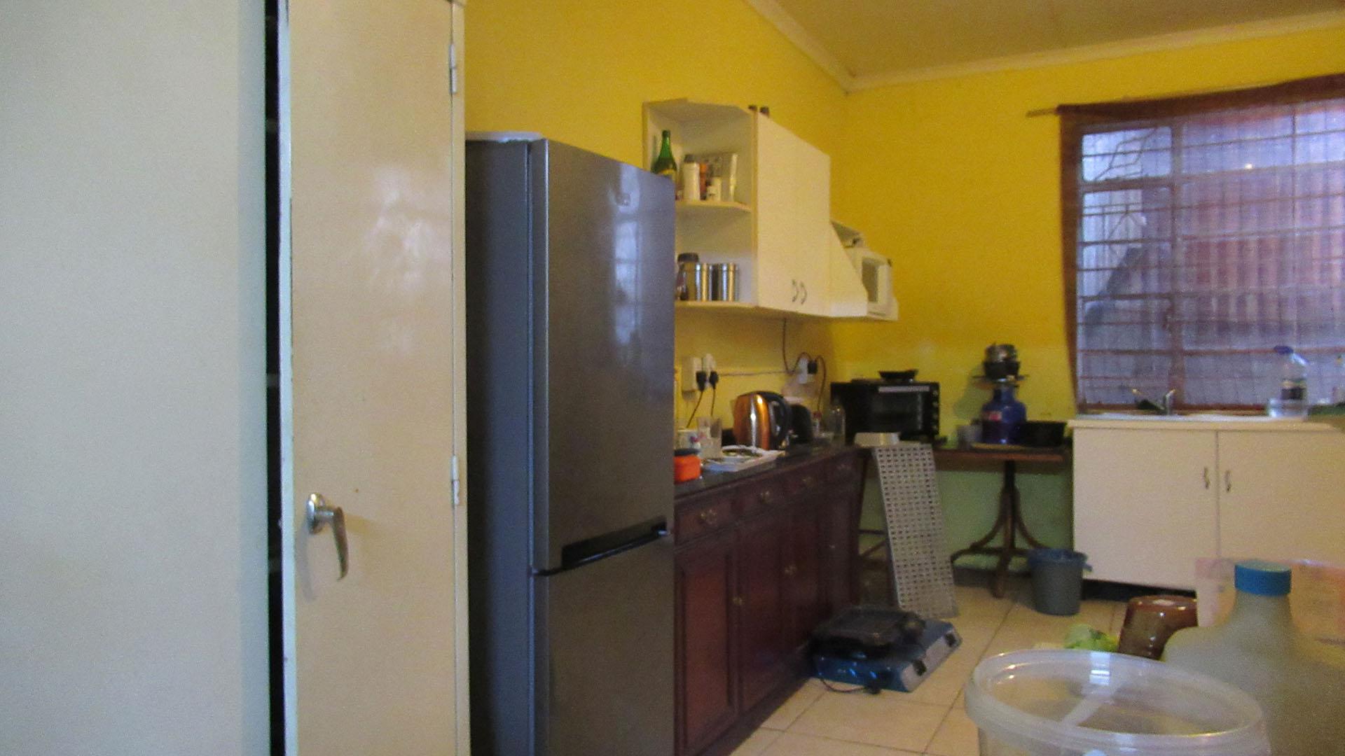 Kitchen - 35 square meters of property in Orange Grove