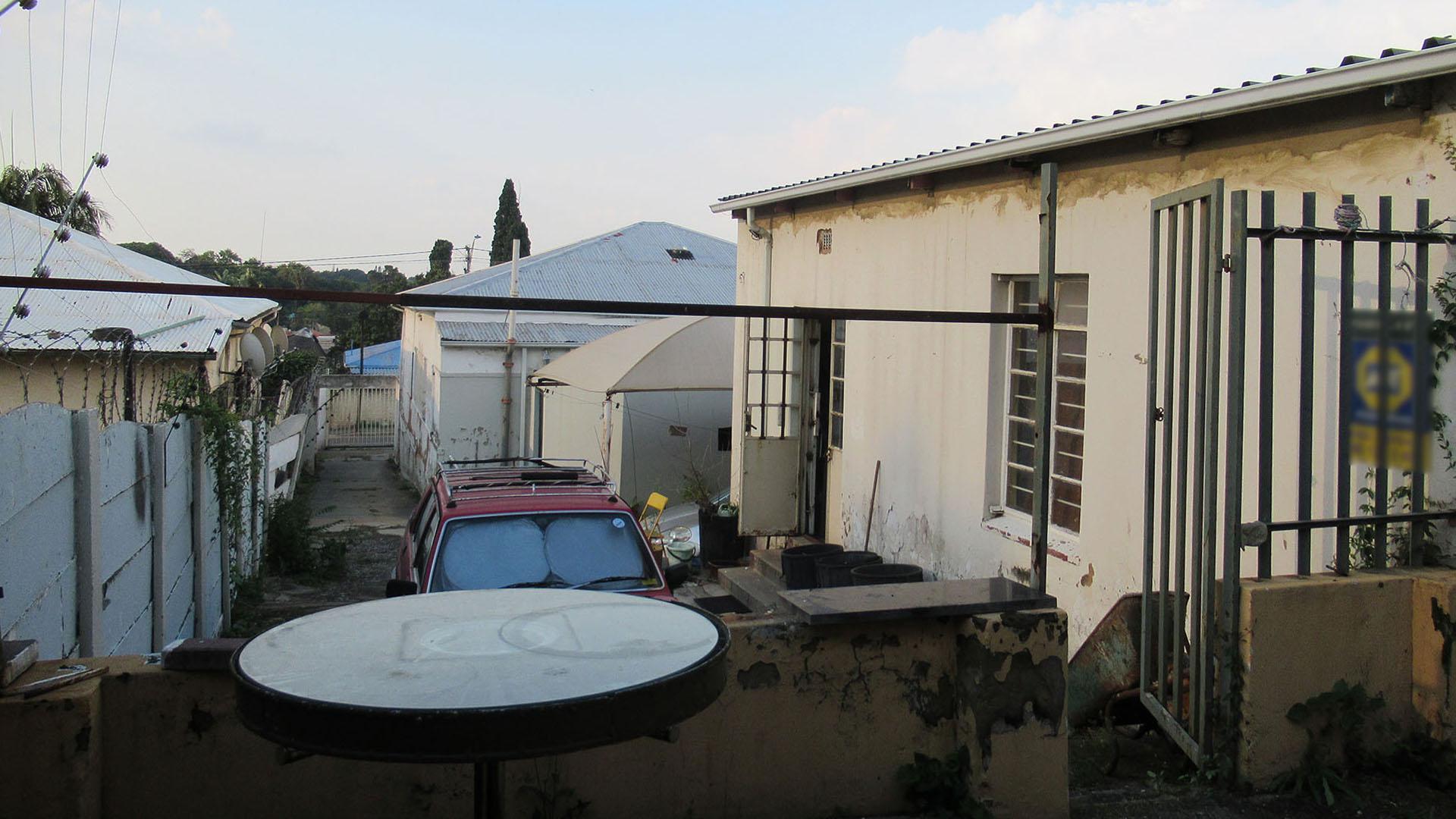 Backyard of property in Orange Grove