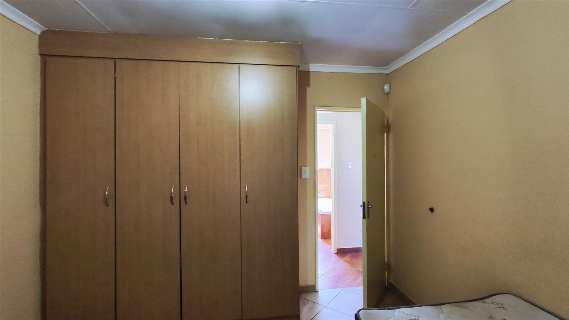 Bed Room 2 - 13 square meters of property in Birch Acres