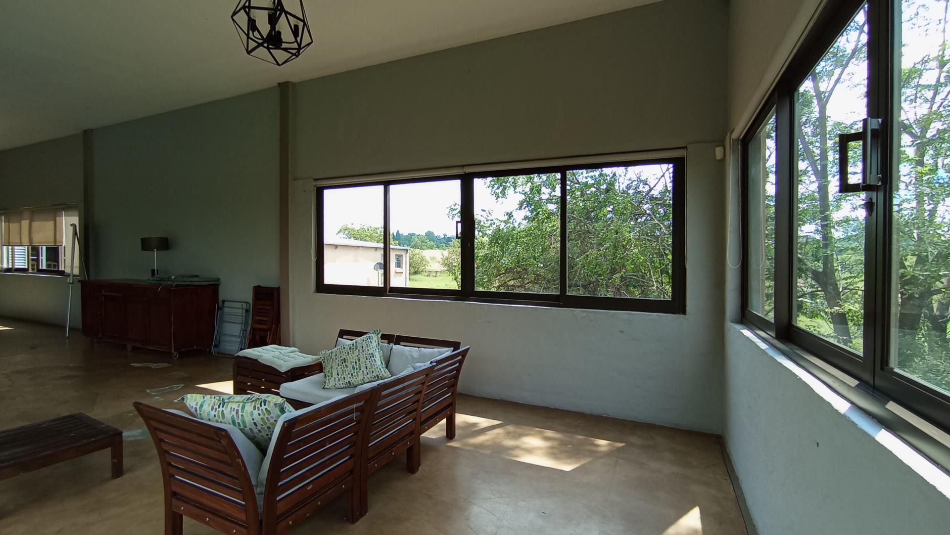 Entertainment - 92 square meters of property in Farmall A.H.