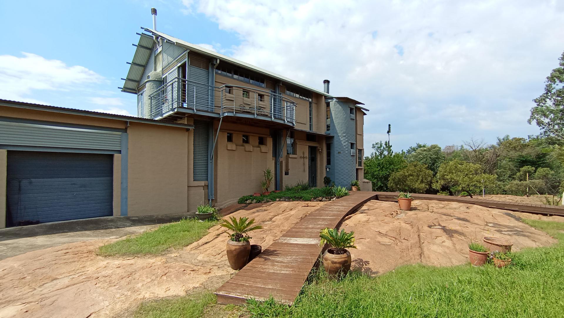 Front View of property in Farmall A.H.
