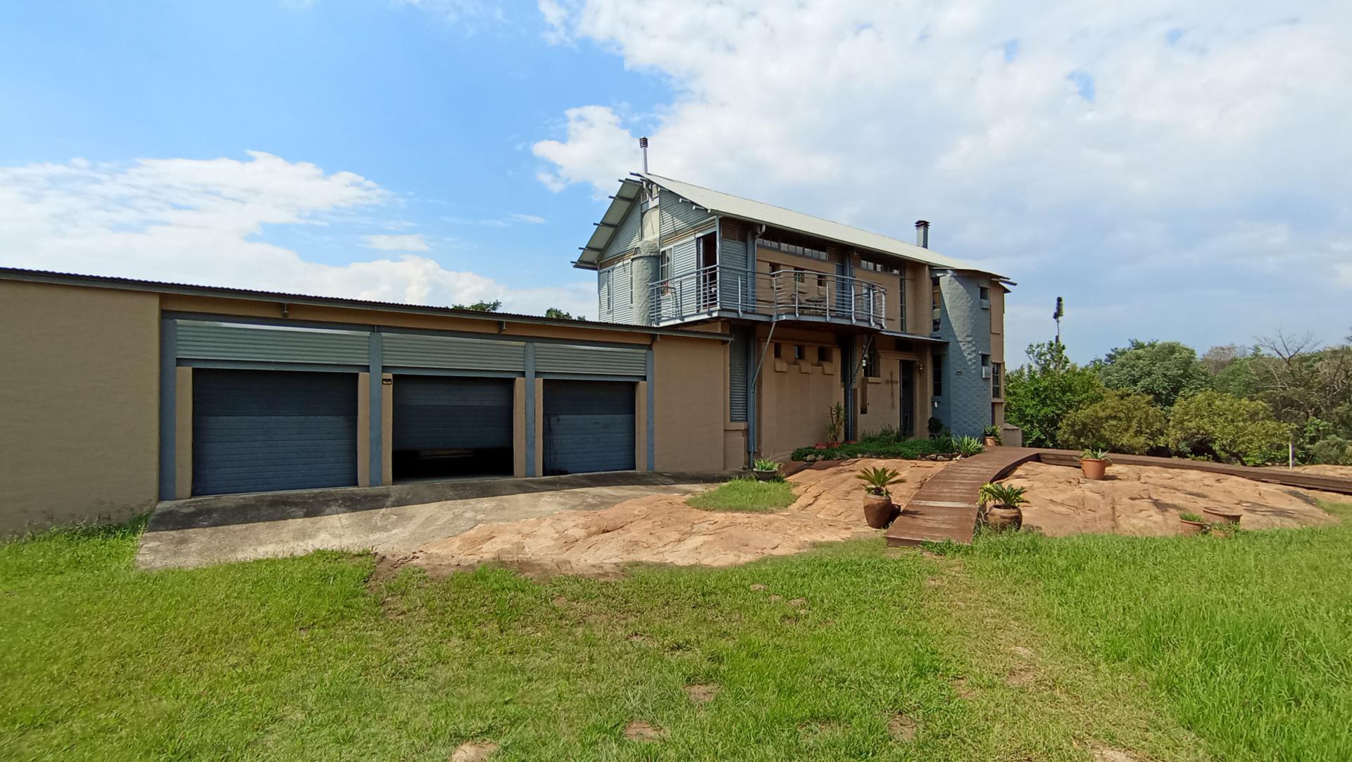 Front View of property in Farmall A.H.