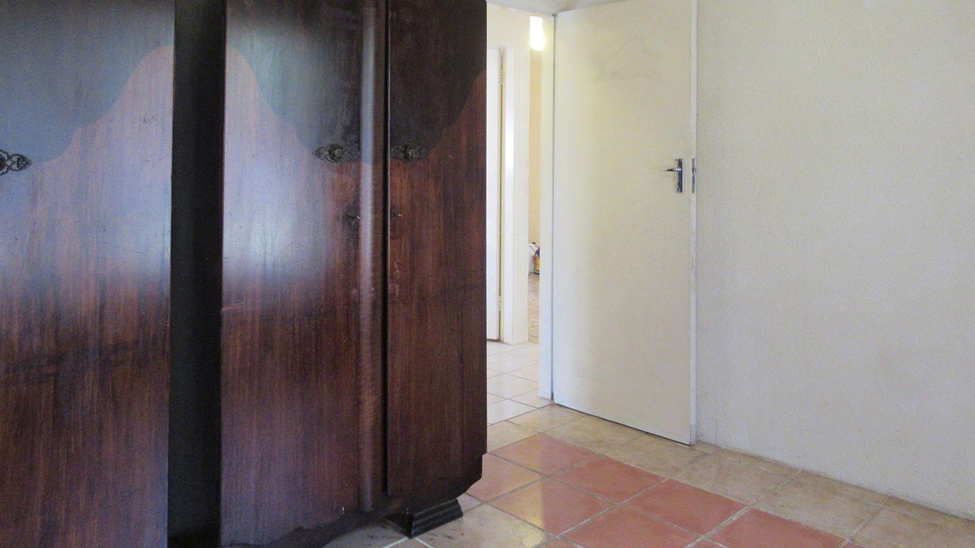 Bed Room 2 - 9 square meters of property in Meredale