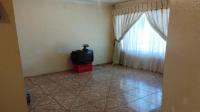 Dining Room of property in Meredale