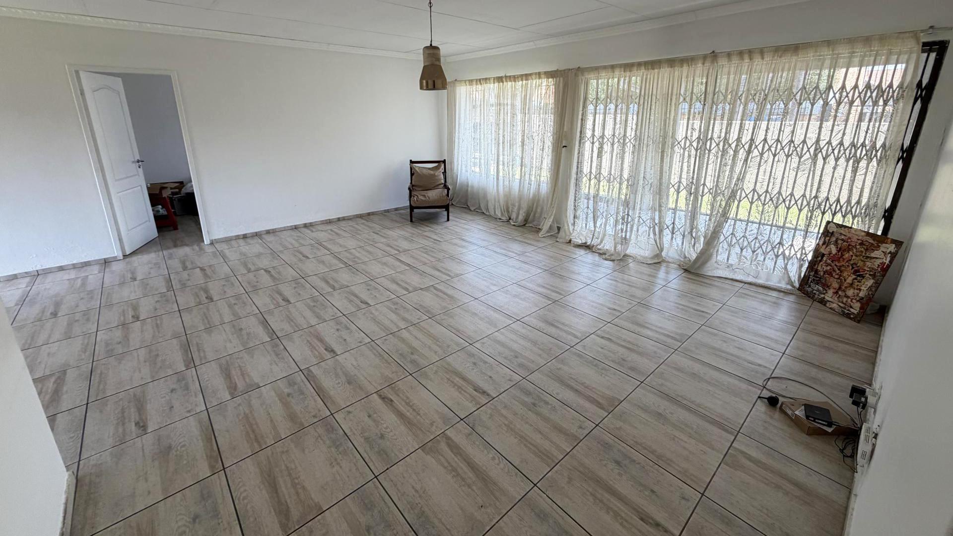 Lounges of property in Sonneveld