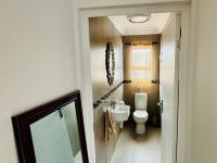  of property in Britannica Heights