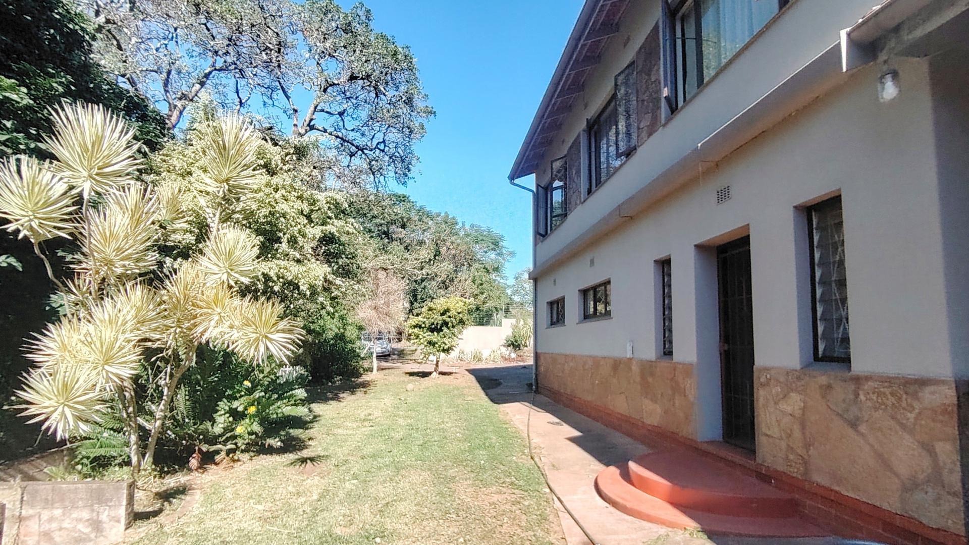 Backyard of property in Glenmore (KZN)