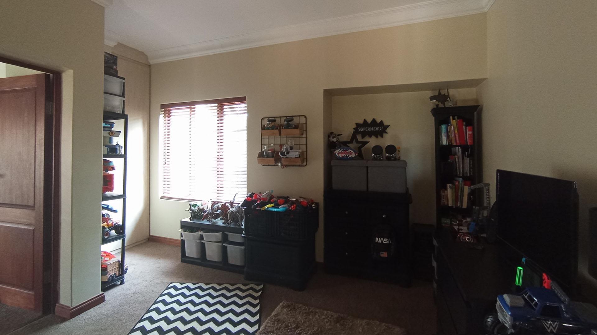 Rooms - 20 square meters of property in Bronberg