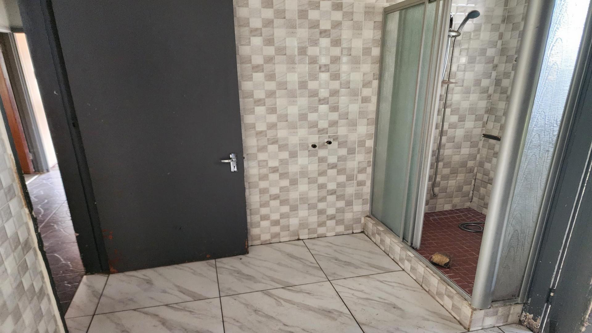 Kitchen of property in Sasolburg