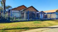 Front View of property in Van Dykpark