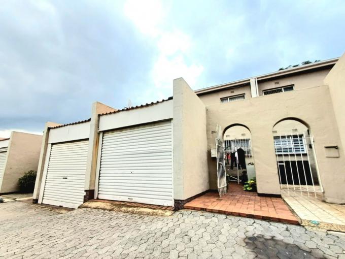 2 Bedroom Simplex for Sale For Sale in Haddon - MR664462
