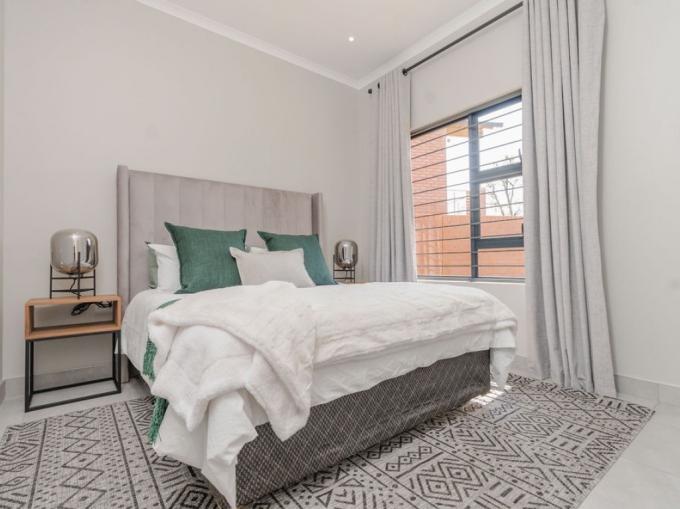 2 Bedroom Simplex to Rent in Boardwalk Villas - Property to rent - MR664472