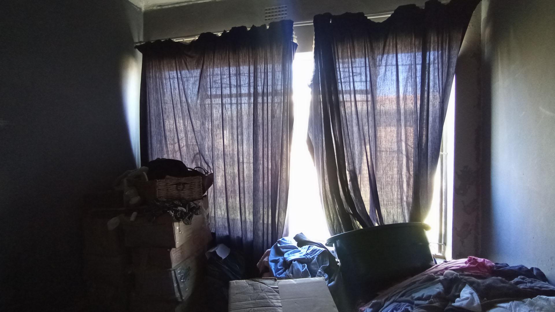 Bed Room 2 - 10 square meters of property in Booysens