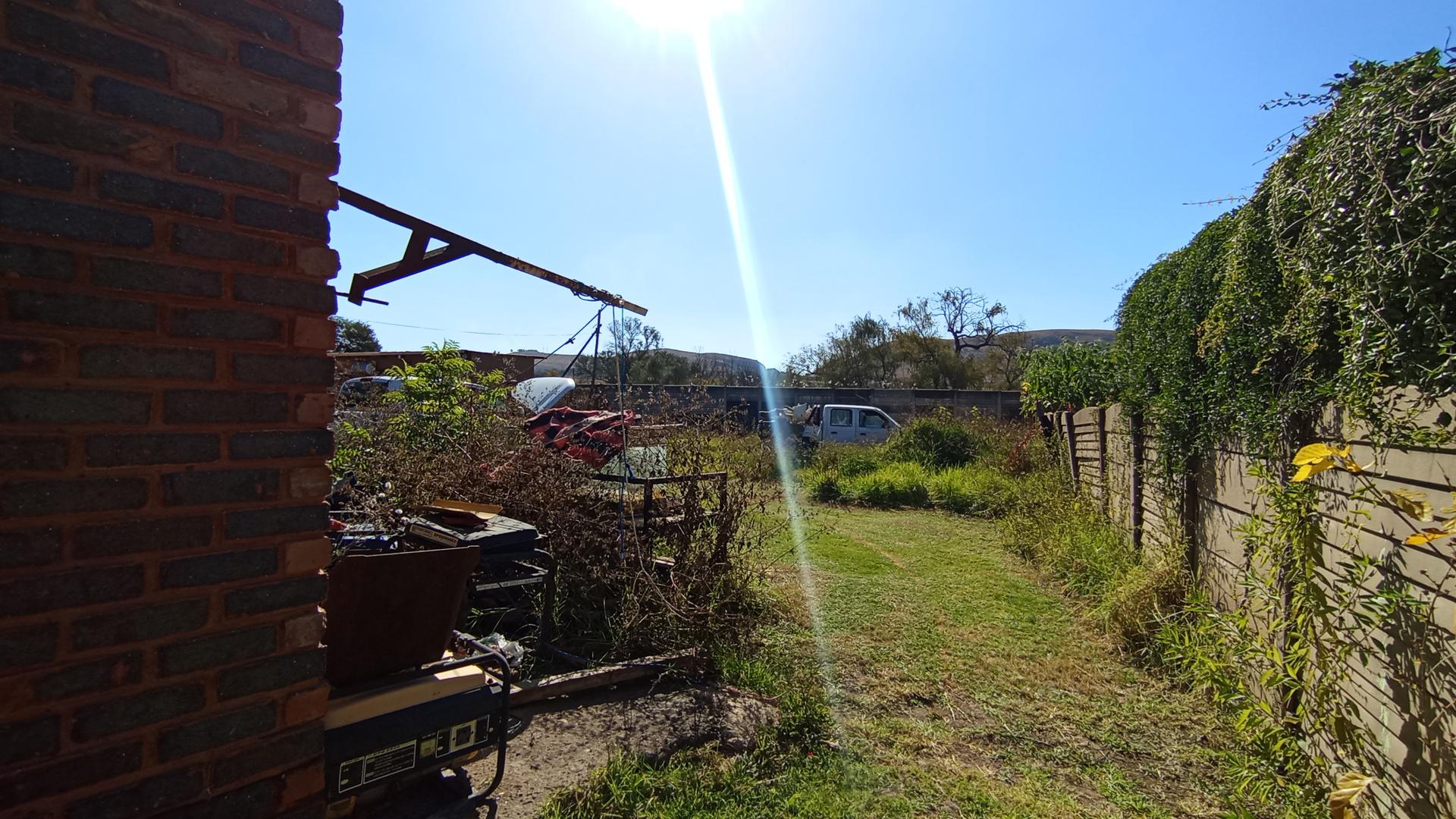 Backyard of property in Booysens