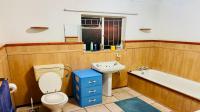 Bathroom 1 - 16 square meters of property in Pretoria North