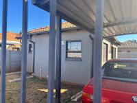 Front View of property in Protea Glen