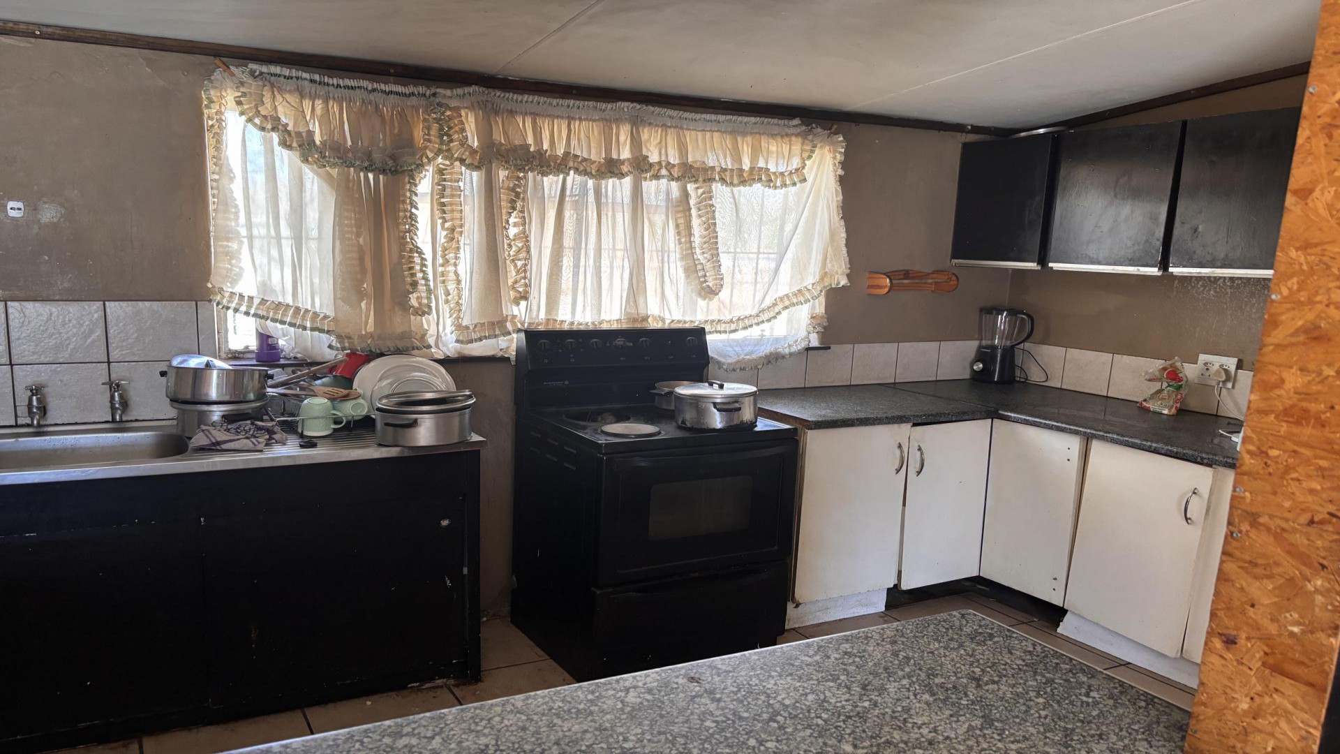 Kitchen of property in Sasolburg