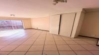 Bed Room 1 of property in Karenpark