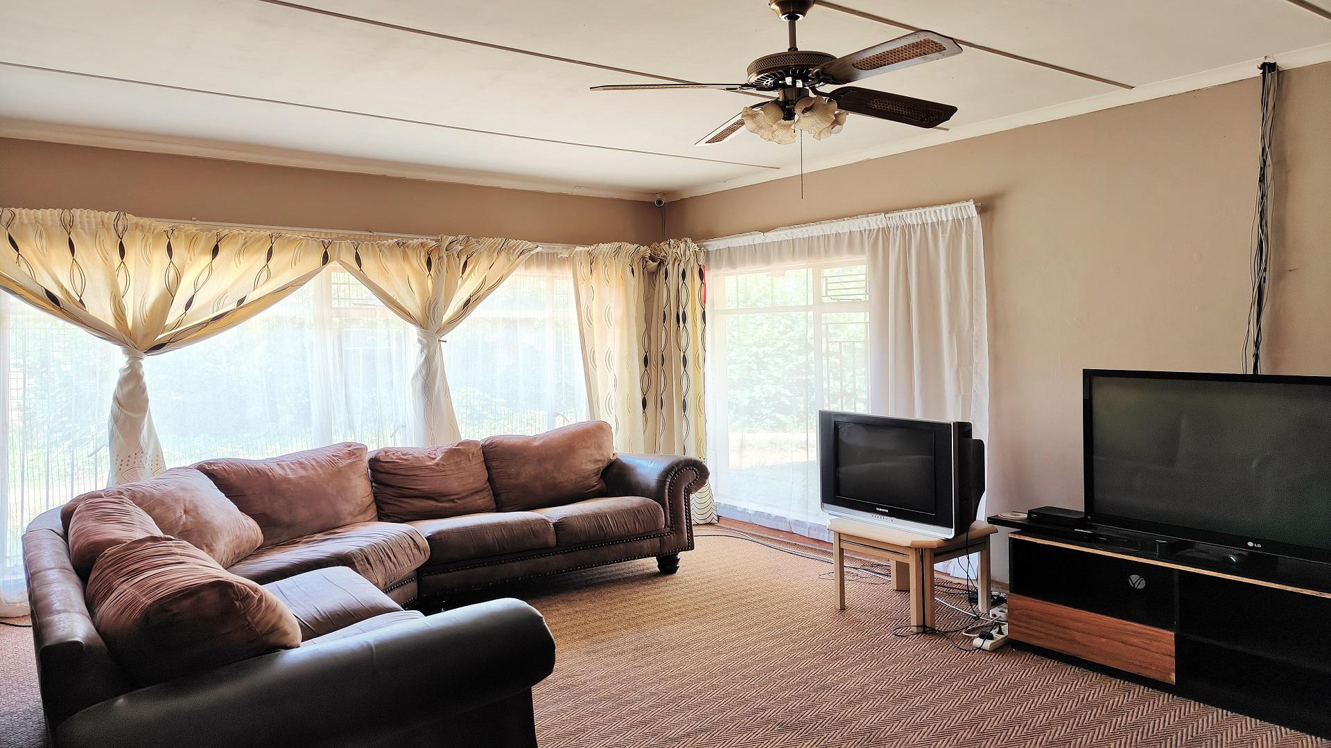 TV Room of property in Bethlehem