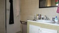 Main Bathroom - 12 square meters of property in Radiokop