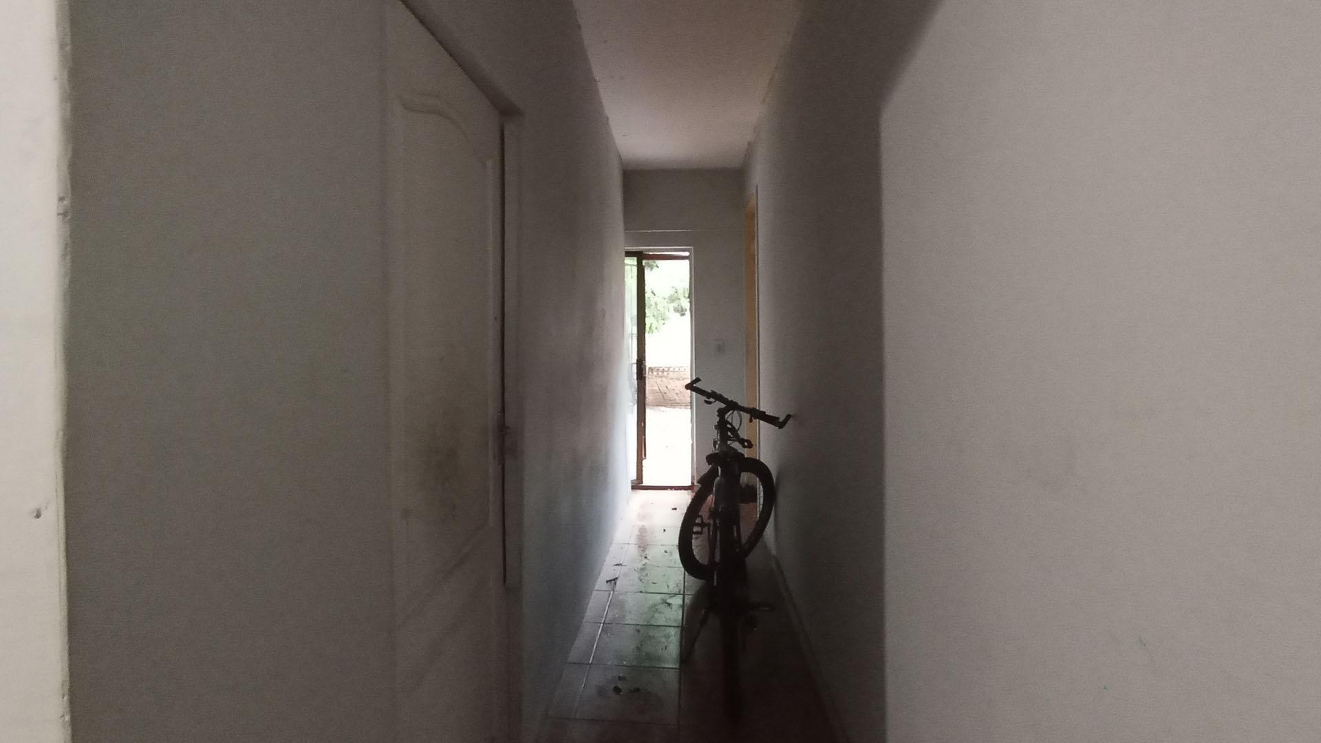 Spaces - 12 square meters of property in Sunnyside