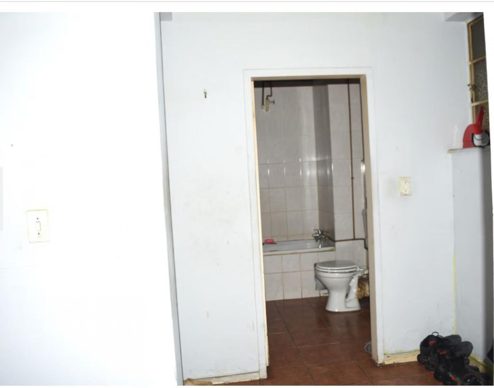 Main Bathroom of property in Sunnyside