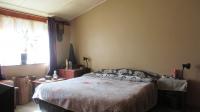 Main Bedroom - 14 square meters of property in Kenmare