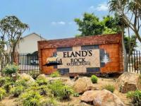 2 Bedroom 1 Bathroom Simplex for Sale for sale in South Crest