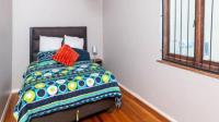 Bed Room 2 of property in Summerstrand