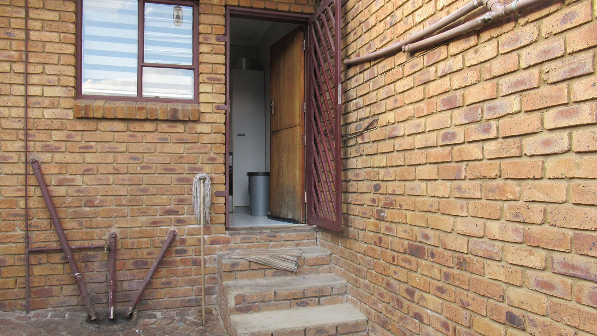 Backyard of property in Bassonia