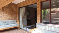 Patio - 15 square meters of property in Bassonia