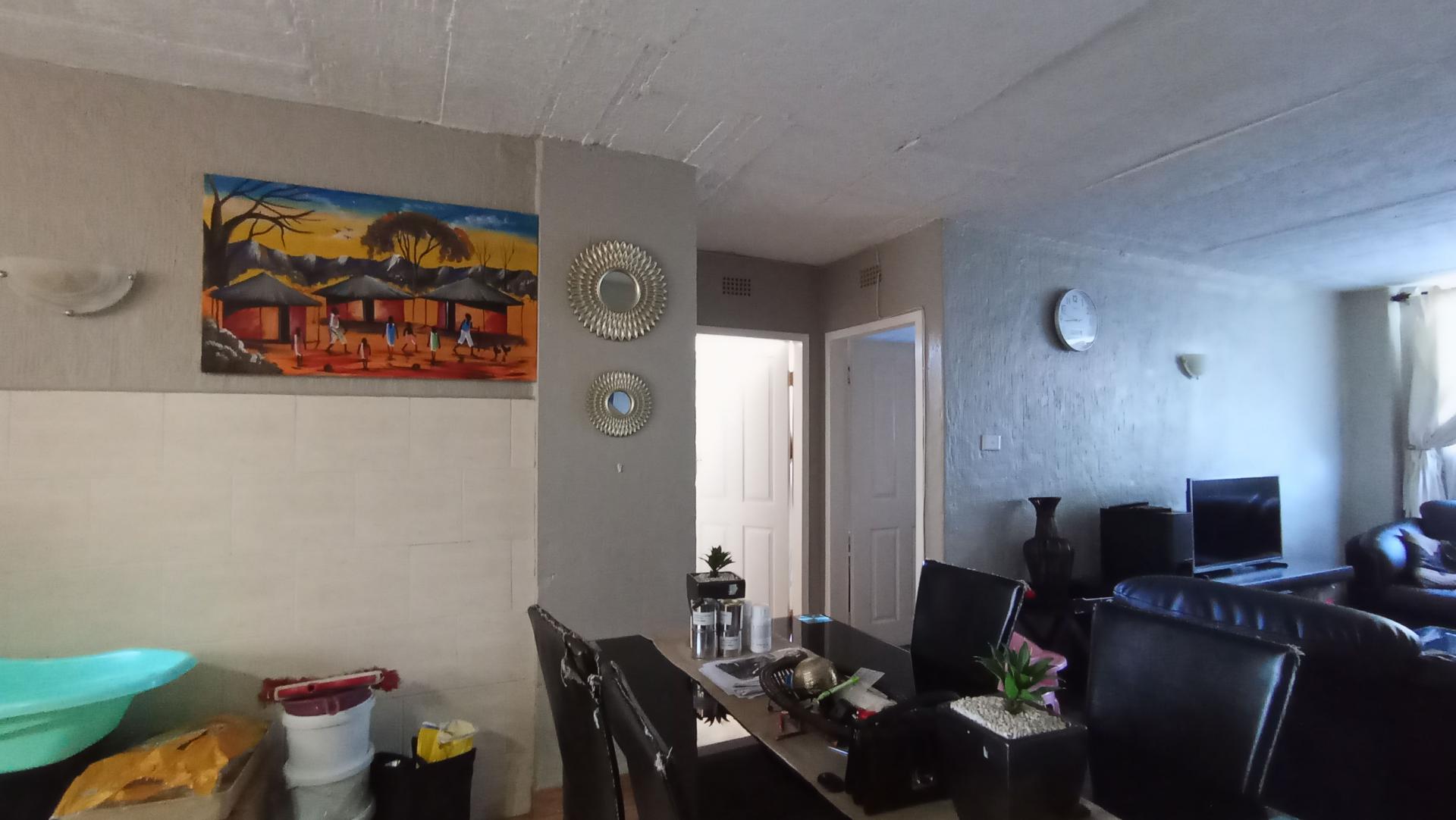 Dining Room - 13 square meters of property in Symhurst