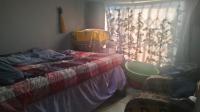 Bed Room 1 of property in Protea Glen
