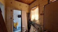 Kitchen - 14 square meters of property in Rosettenville