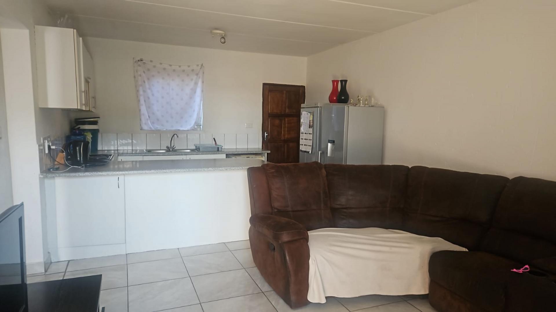 Lounges of property in Chloorkop