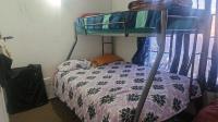 Bed Room 1 of property in Chloorkop