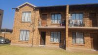 Patio of property in Chloorkop
