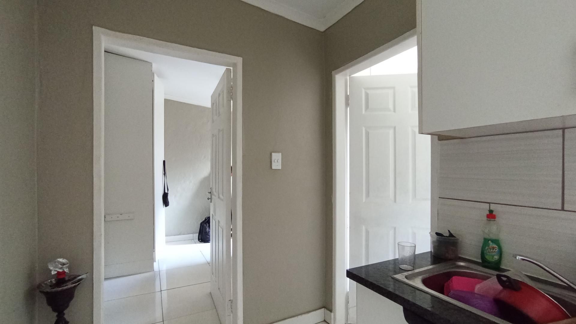 Kitchen - 20 square meters of property in Kensington - JHB